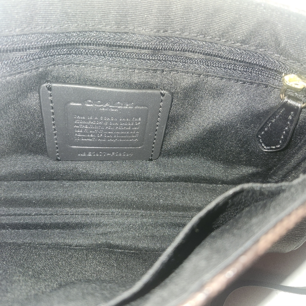 Coach Reversible Crossbody Bag - Picture 5 of 5